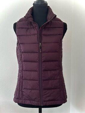 Weatherproof Women's Quilted Puffer Vest in Plum